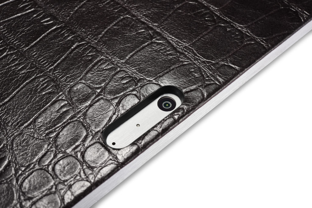 Surface Pro 4, 5, 6 Embossed Crocodile Genuine Leather Surface Pro Back Cover black