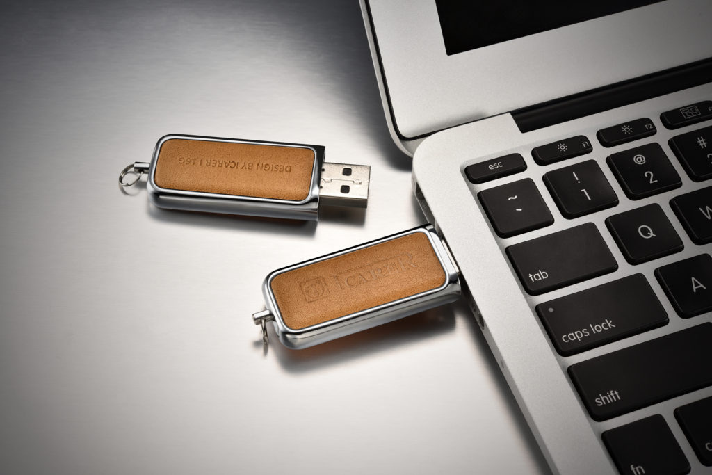 16 GB USB Genuine Leather Portable Flash Drive