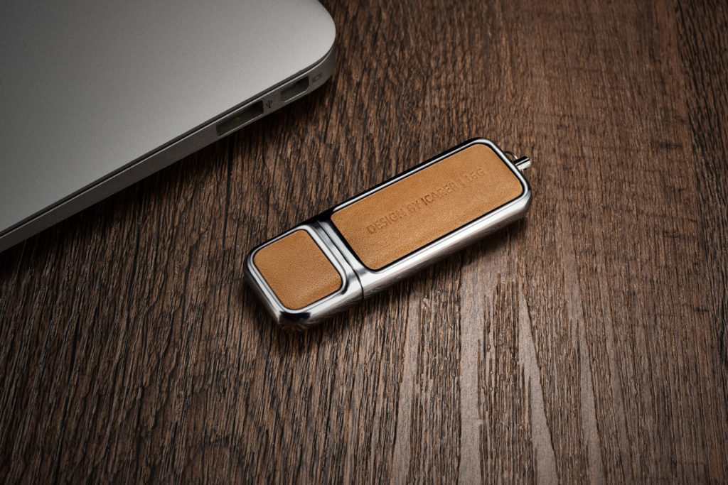 16 GB USB Genuine Leather Portable Flash Drive